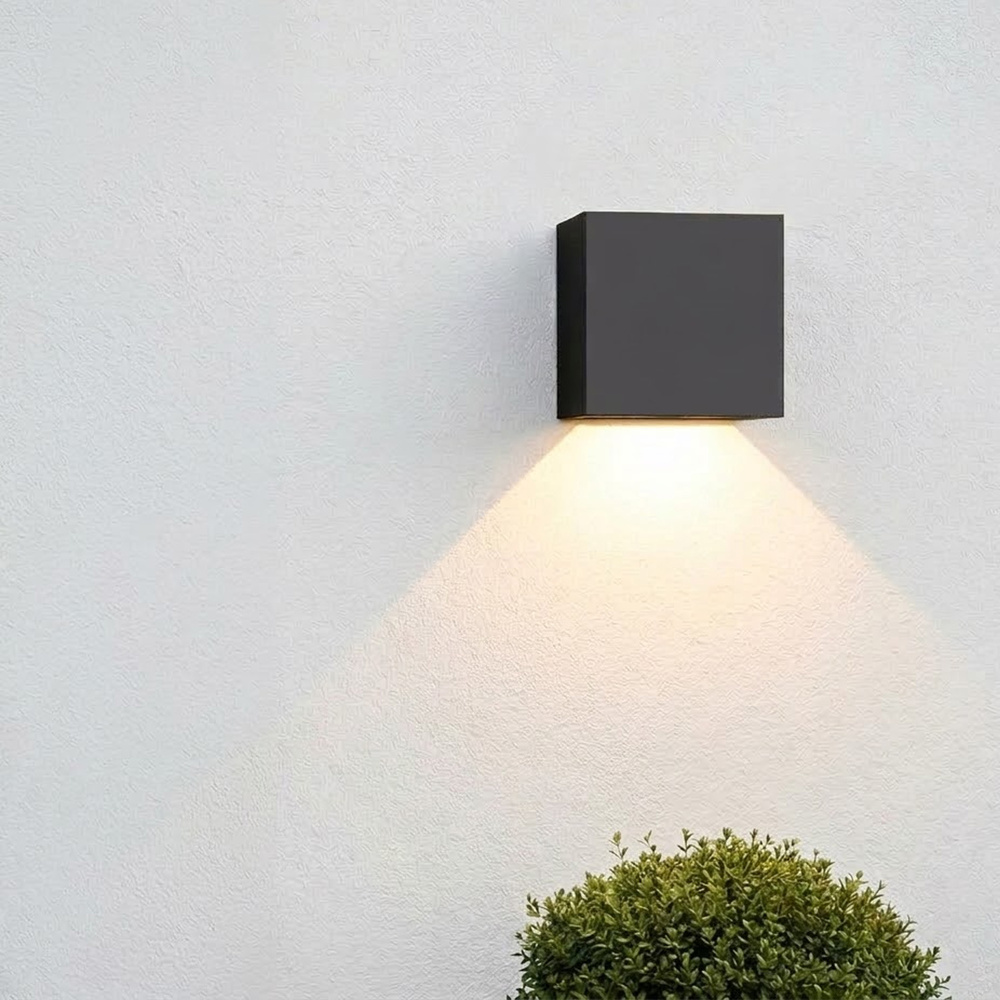 Aplique Solar Led 800 Lumenes Con Detector Movimiento / Crepuscular Protección IP65 